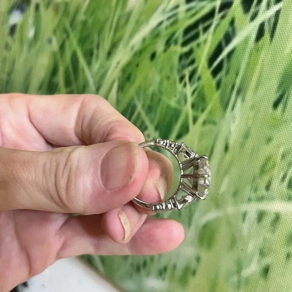 Silver & Created Diamond Ring - Picture 9 of 12